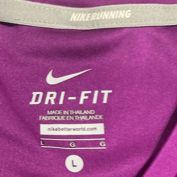 Nike Running Womens Dri-fit Long Sleeve Tech Shirt, Large - Picture 9 of 12